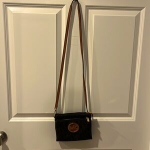 Michael Kors purse brand new with tags.